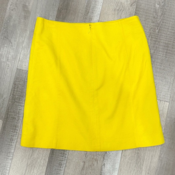 Ann Taylor Loft bright yellow mini skirt ❤️ - Picture 7 of 8